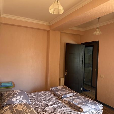 House In Varketili تبليسي المظهر الخارجي الصورة